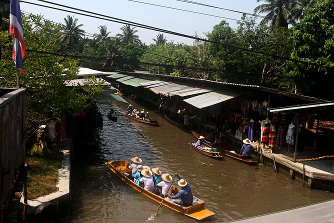 Risky Market,Boat Riding,Ampawa Floating Market Minimum 2 Pax - Common Questions