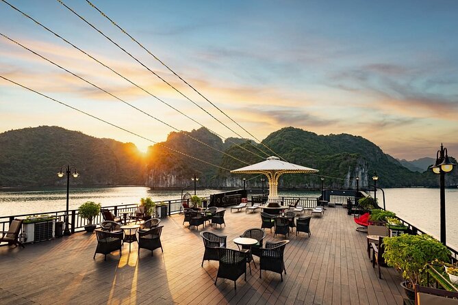 Rita 5* Halong Cruise - LanHa - Cave/Squidfishing/Meals/Transfer - Squid Fishing Experience