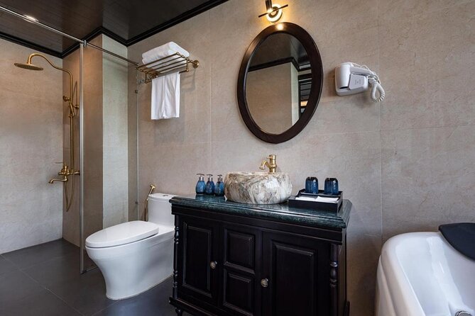 RITA Cruise 5* Lan Hạ-Cat Ba 3 Days 2 Nights With 2 Ways Transfer - Transfer Details