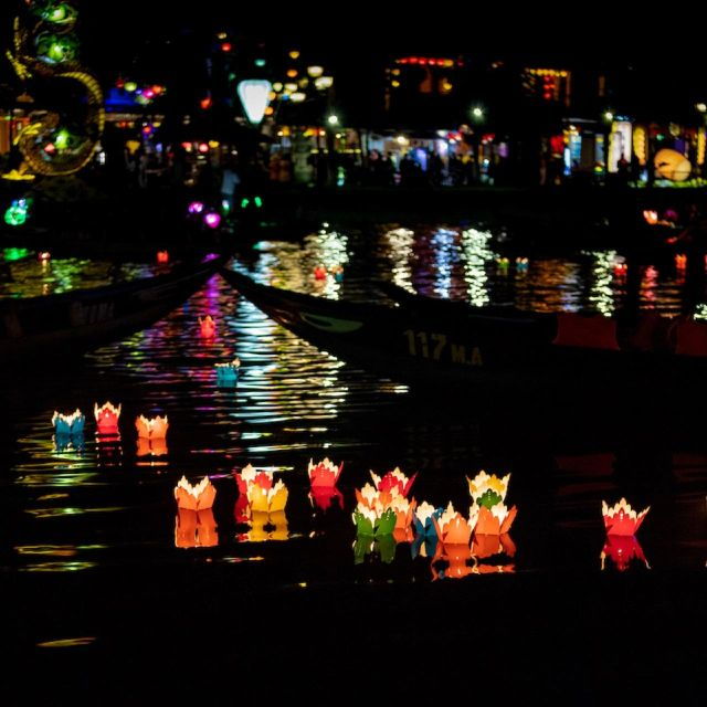 River Boat Ride by Night With Drop Flower Lantern in Hoi an - Activity Details