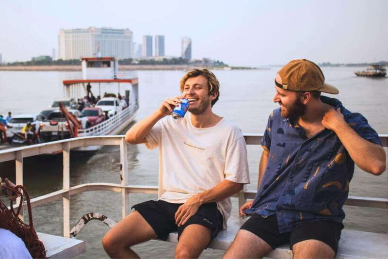 Riverside Walking Tour with Snack, Drinks & Local Ferry Ride - FAQ