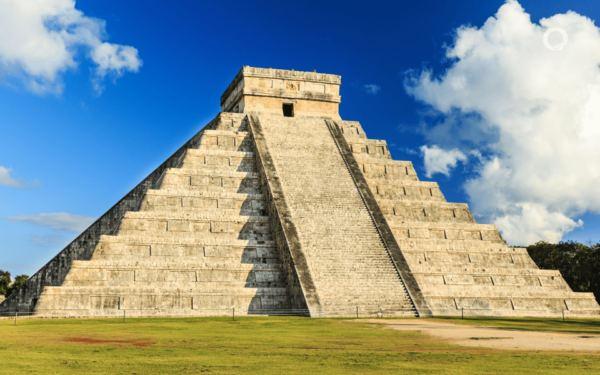 Riviera Maya Chichen Itza and 2 Cenotes Ikkil and Hubiku With Entrance Fees Included - Chichen Itza Exploration