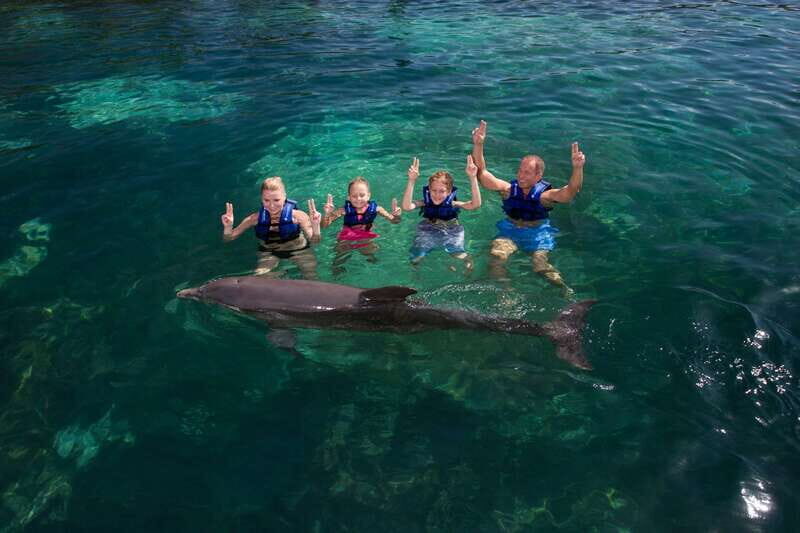 Riviera Maya: Swim with dolphins Primax - FAQs