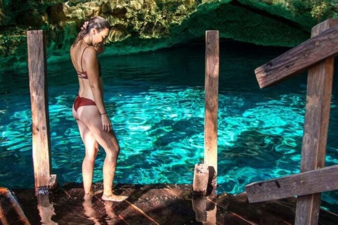 Riviera Maya: Yum-Ha, Luna, and Sombra Cenotes Tour - Explore Luna Cenote