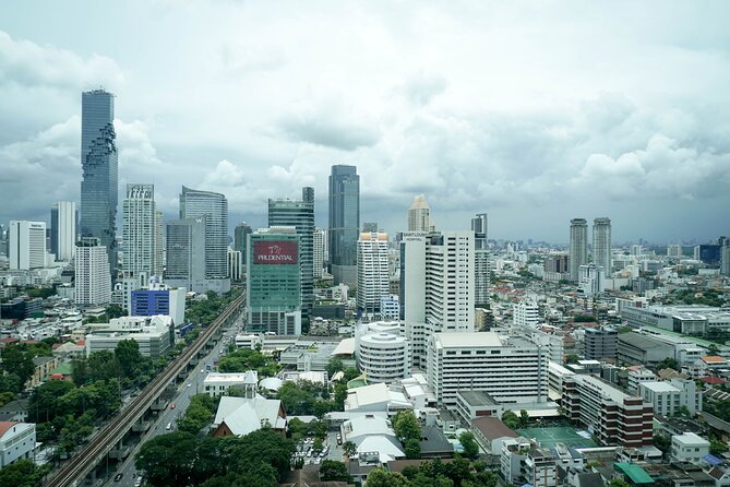 Road to Democracy: A Self-Guided Audio Tour of Thailands Modern Politics - Challenges and Controversies in Modern Politics