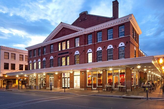 Roanoke Scavenger Hunt: A Big Lick Of Roanoke - Hunt Details and Highlights