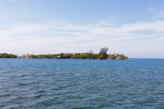 Roatan Beach Break Tours (No Vendors) 5 Hours - Inclusions and Amenities