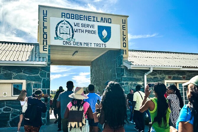 Robben Island, Bo-kaap and Table Mountain Tour - Unforgettable Views From Table Mountain
