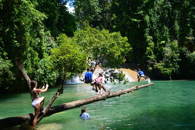 Roberto Barrios Waterfalls - The Sum Up