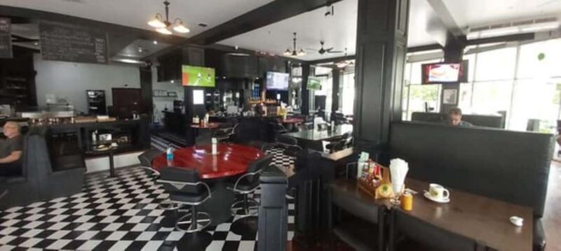 Robin Hood Tavern special 3-Course Meals & table reservation - Good To Know