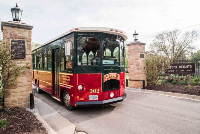 Rochester: To Heal the Sick Mayo Clinic Tour - Experience Highlights