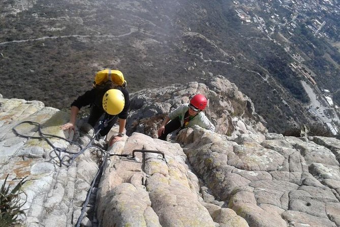 Rock Climbing and Rappelling for Beginners in Peña De Bernal, Queretaro. - What to Expect