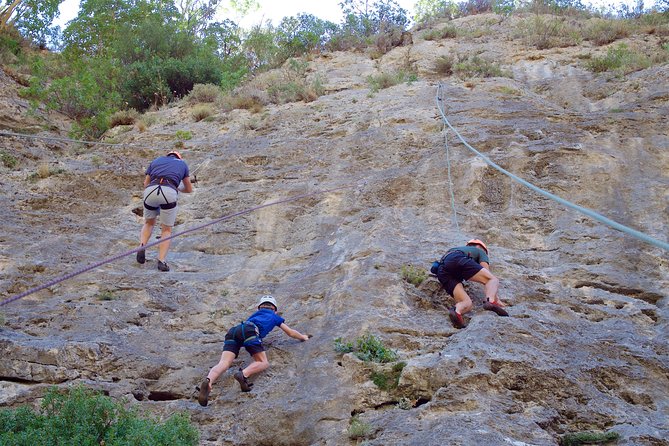 Rock Climbing at Lagada- Taygetos - Trip Details and Logistics