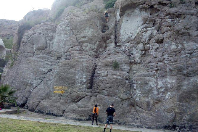 ROCK CLIMBING in AREQUIPA - Rock Climbing Routes in Arequipa