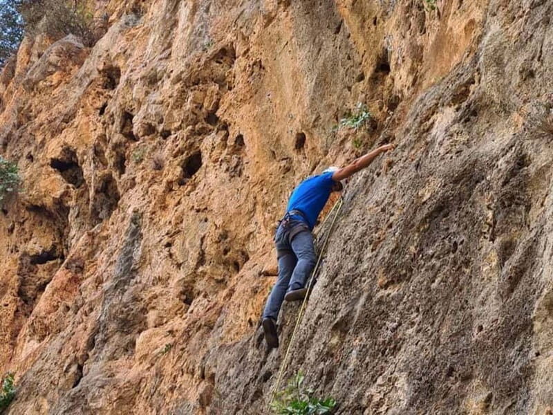 Rock Climbing in Crete with a Guide at Heraklion - Practical Tips for Your Climbing Day