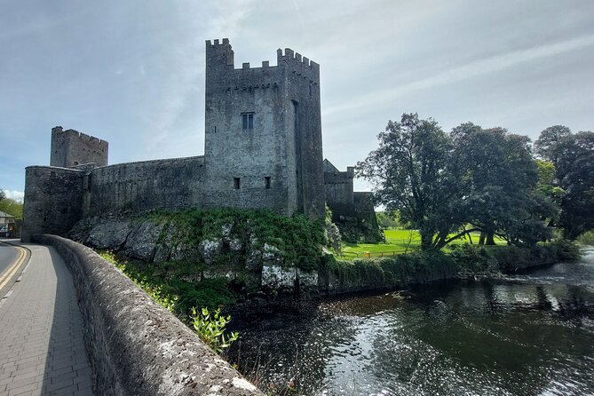 Rock of Cashel, Cahir & Blarney Castle Private Sightseeing Day Tour From Galway - Cancellation Policy