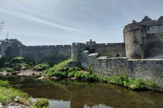 Rock of Cashel, Cahir & Blarney Castle Private Sightseeing Day Tour From Galway - Common Questions