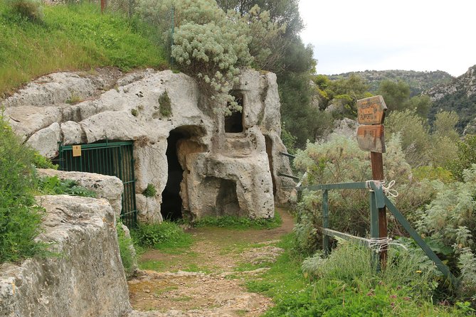 Rocky Necropolis of Pantalica Half-Day Walking Tour - Meeting and Pickup Information
