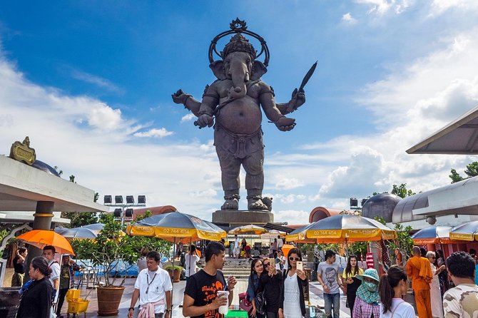 Rolls Royce Exclusive: Chachoengsao Tour With Gigantic Ganesha (Multi Languages) - Meeting and Pickup Information