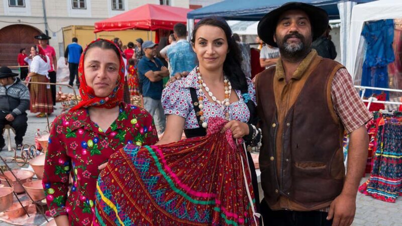 Roma Culture, Realities and Slavery History, Walking tour - Introduction to the Tour Experience