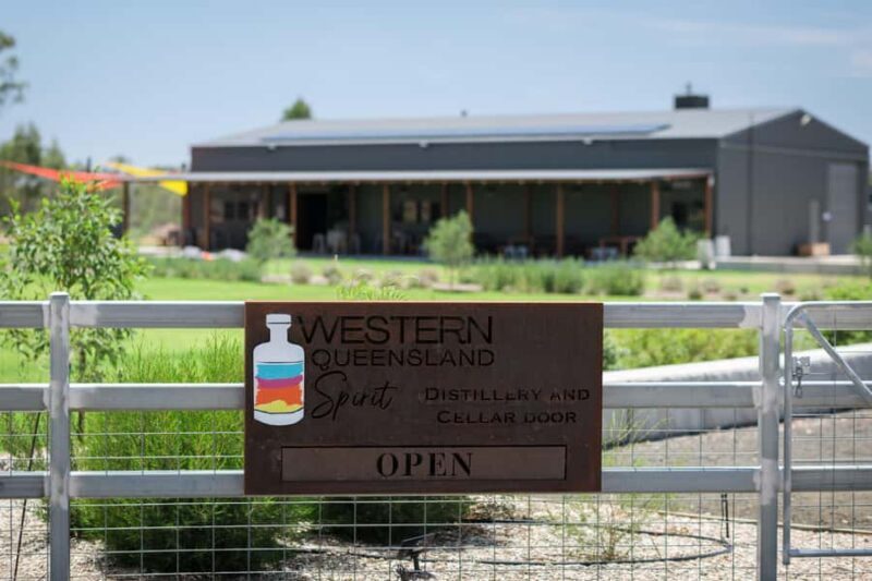 Roma: Outback Distillery Tour, Tasting Paddle & Grazing Box - Unpacking the Outback Distillery Experience: A Practical Review