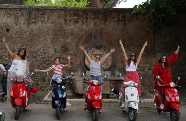 Roma - Vespa & Tiramisu Photo Tour - Important Information