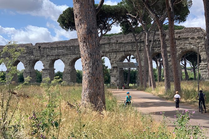 Roman Ancient Aqueducts and Villa of Quintili Private Tour From Rome - Park of Aqueducts Visit