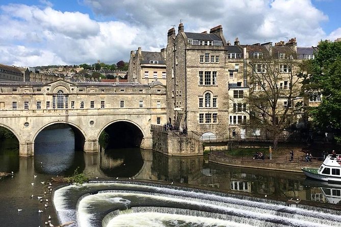 Roman Baths Entry and Walking Tour With Blue Badge Tour Guide - Customer Reviews