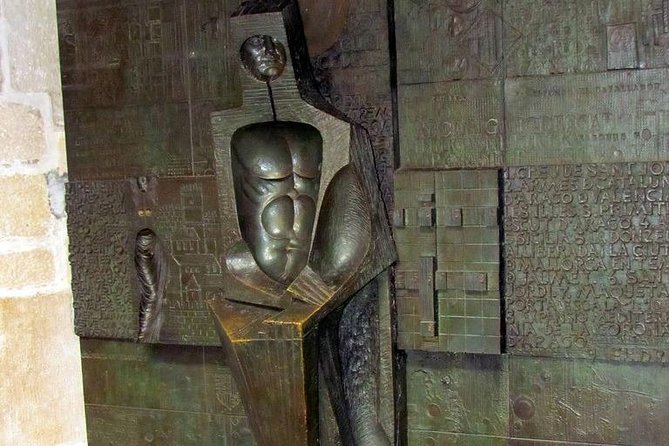 Roman & Gotic & Gaudi in Barcelona: Private Walking Tour - Private Tour Add-ons: Explore the History Museum and Cathedral Rooftop