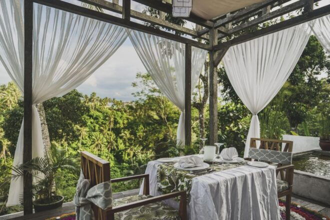 Romantic Candle Light Dinner by The Chapel - Special Offers and Discounts