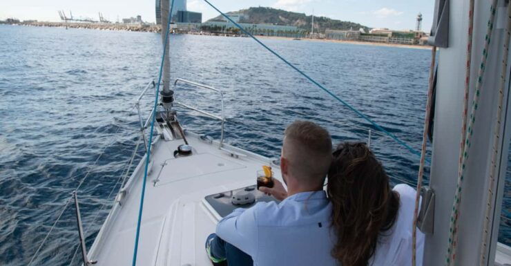Romantic Coastal Cruise in Barcelona With Cava and Snacks - Good To Know