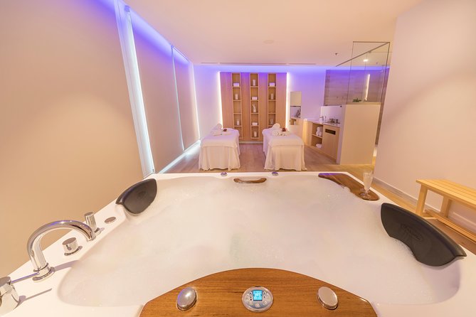 Romantic Couple Massage SPA Entry and Private Jacuzzi With Cava - Cancellation Policy