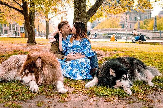 Romantic Couple Photoshoot in the Heart of Berlin - Additional Information