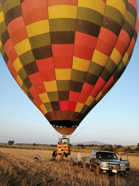 Romantic Couples Flight: Huasca De Ocampo Getaway - Guided Tours and Activities