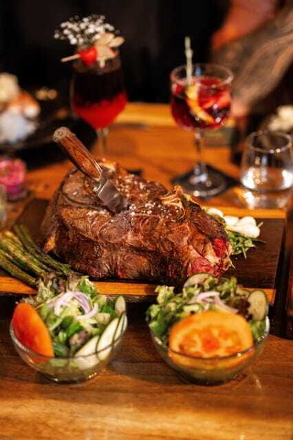 Romantic Dinner at Bovinos Steakhouse - FAQ