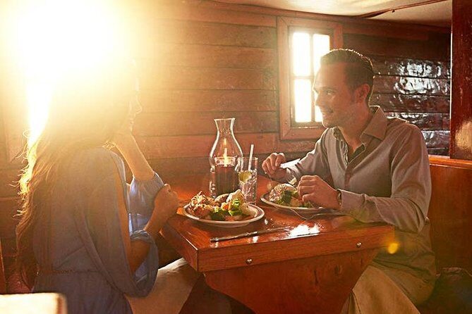Romantic Dinner in Cancun - Sailing on a Beautiful Lagoon - An Elegant Voyage: What to Expect