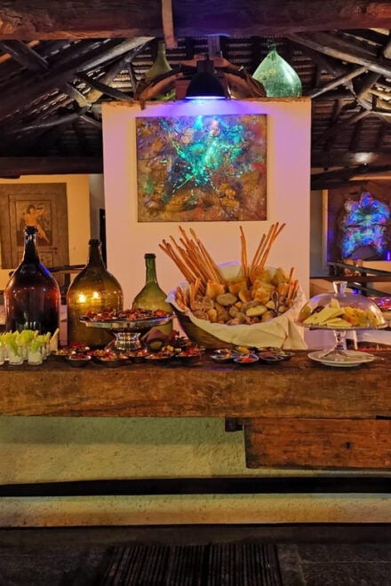 Romantic Dinner in Taormina, With Vintage Car Tour. - Romantic Atmosphere