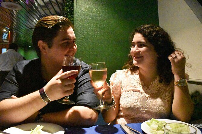 Romantic Dinner in the Spanish Galeon with Sax in Cancun. Lobster & Beef menu. - What Makes This Experience Special?