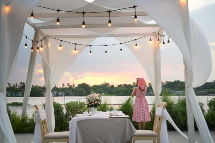 Romantic Dinner - Kalanan Riverside Resort - Culinary Delights