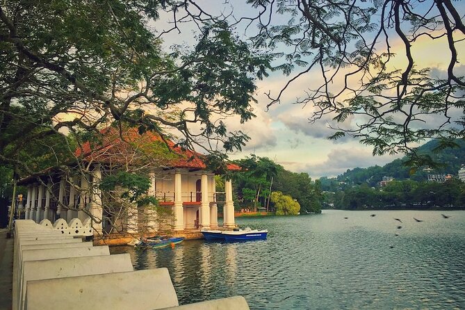 Romantic Escape - Pricing and Reviews