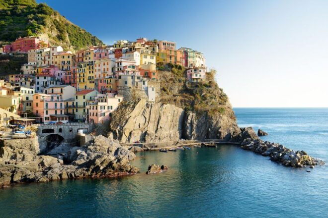 Romantic Escape in Cinque Terre: Love and Landscapes - Chiesa Di San Lorenzo Exploration