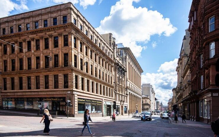 Romantic Glasgow: First Date Outdoor Escape Game - Storyline and Setting
