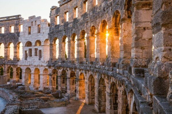 Romantic Joy in Pula – Walking Tour - Frequently Asked Questions