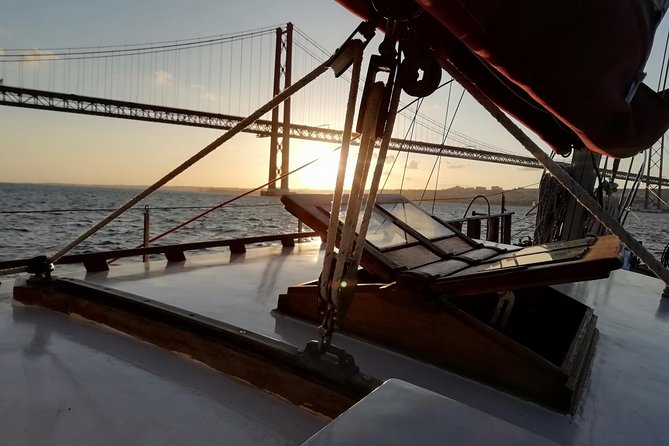 Romantic Lisbon on a Lovely Vintage Sailboat - Pricing and Affordability