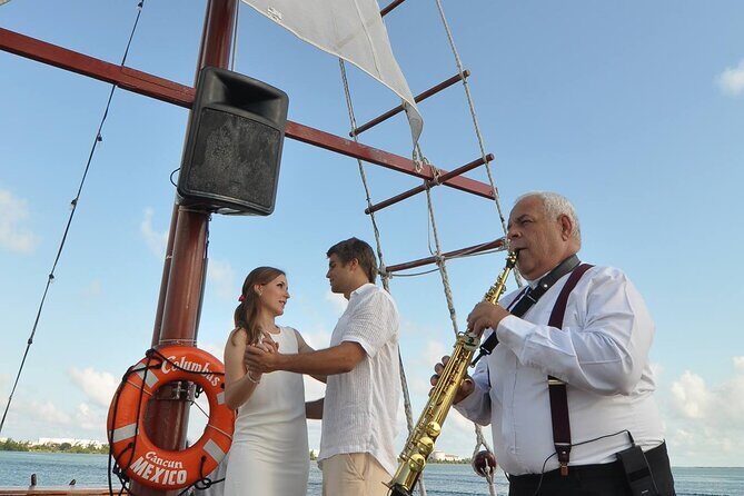 Romantic Lobster Dinner at Cancun (Sunset & Night) (2x1) - FAQ