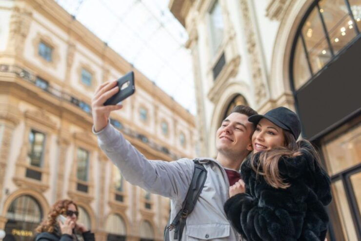 Romantic Milan: A Walking Tour Through Iconic Piazzas - Tour Details
