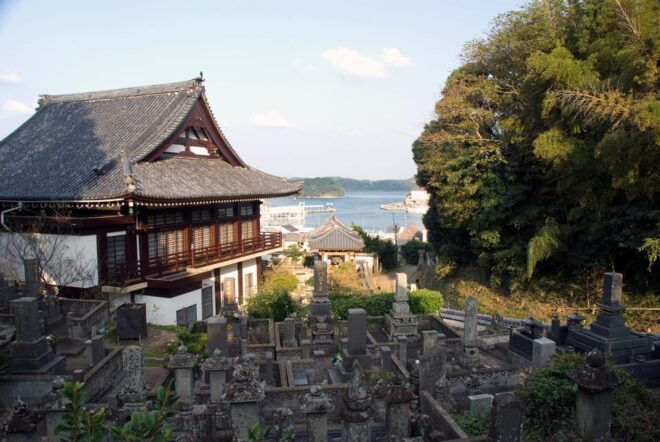 Romantic Nagasaki: Historical Charms and Seaside Views - Visiting Ōura Cathedral