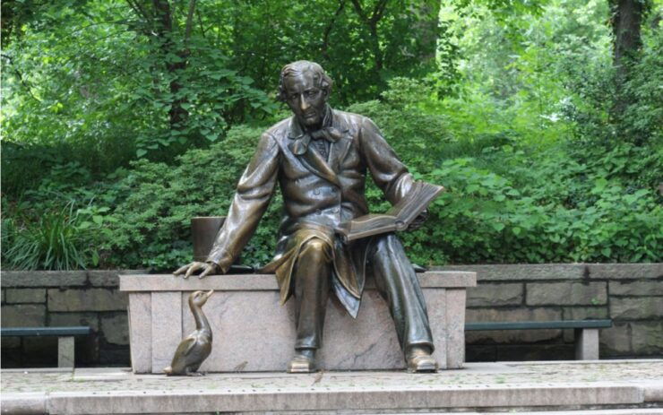 Romantic New York: Falling in Love Exploration Game - Good To Know