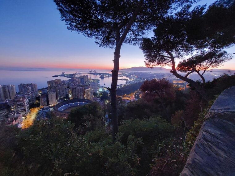 Romantic Night Tour of Málaga by Electric Car - Itinerary and Locations