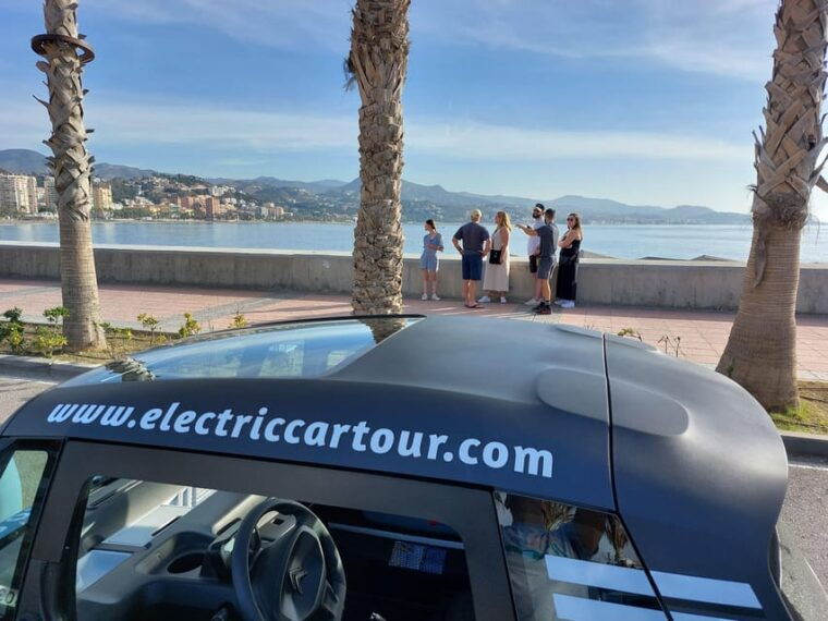 Romantic Night Tour of Málaga by Electric Car - Tour Features